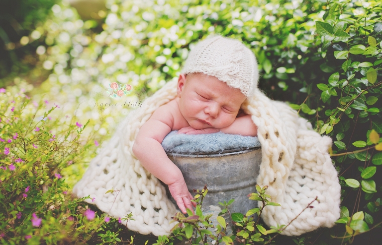 Delray Beach newborn photography outdoor session