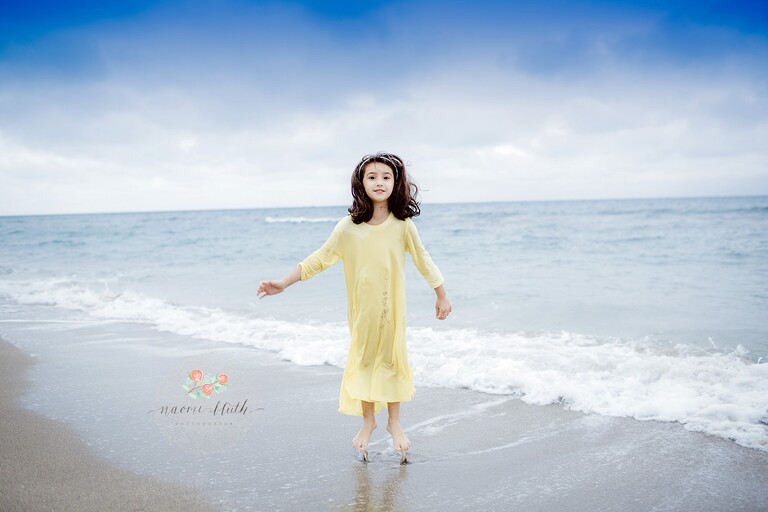 Beach family photo shoot in Boca Raton