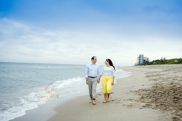 Beach family photo shoot in Boca Raton