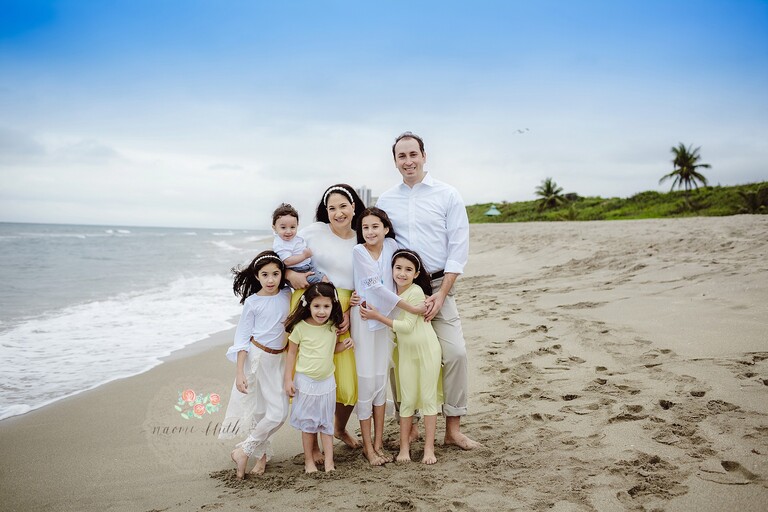 Boca Raton beach family photo shoot