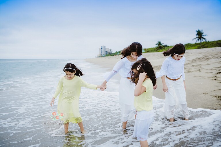 Boca Raton beach family photo shoot