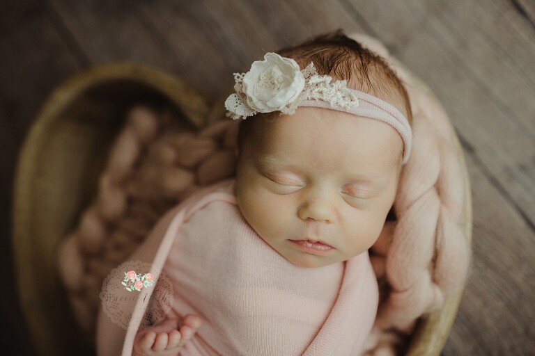 newborn photographer near me