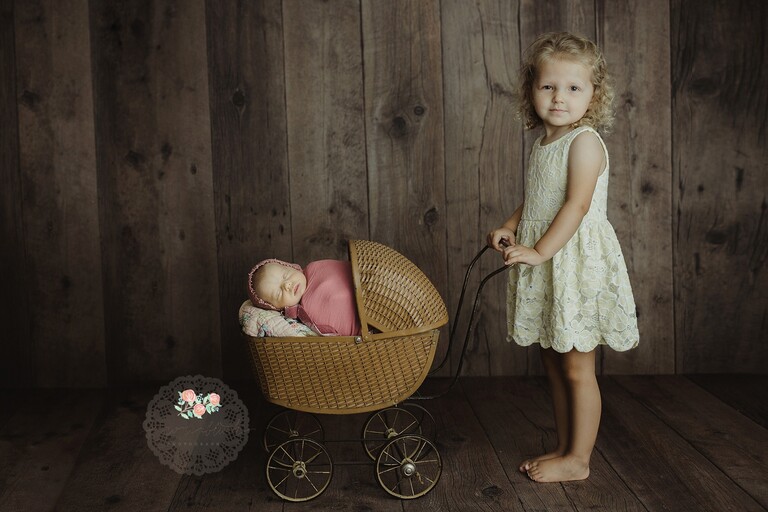 newborn photographer near me