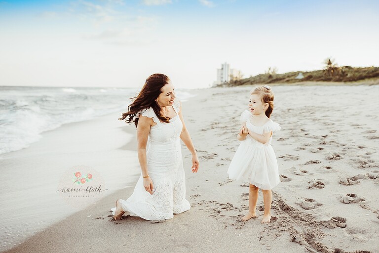 Beach family photos at the Boca Raton beach