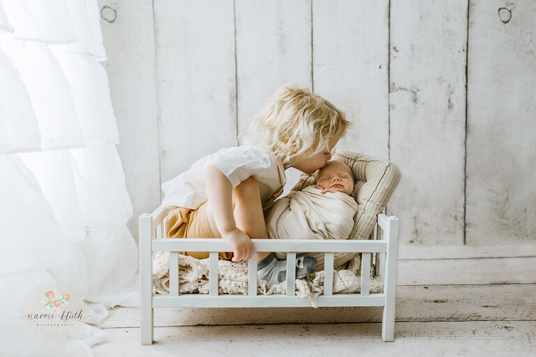 newborn photographer near me