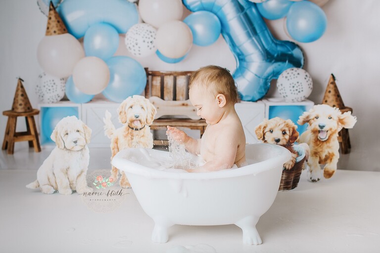 bubble bath and cake smash photos in Boca Raton