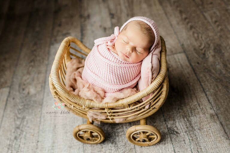 Newborn and baby photographer in Boca Raton