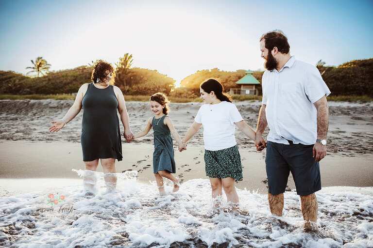 Family photos in Light House Point Florida