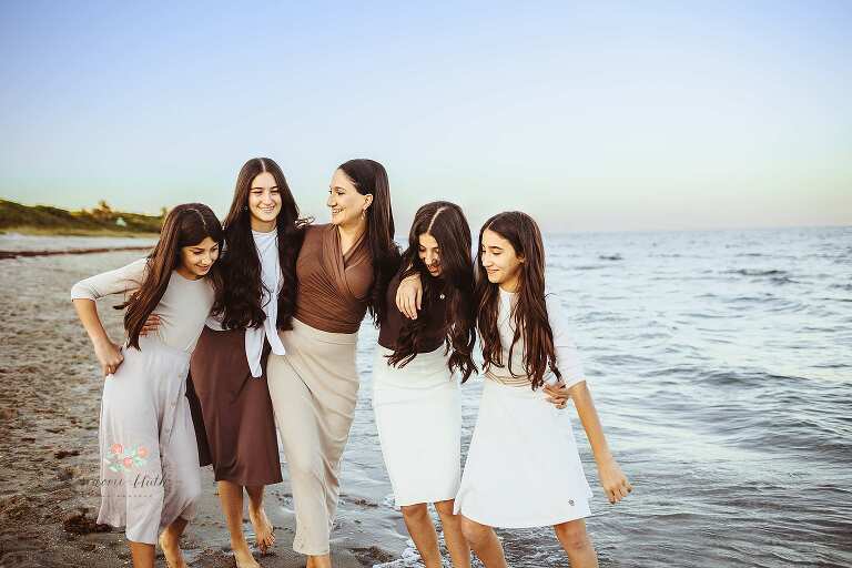 Mother and daughter beach photos in Boca Raton